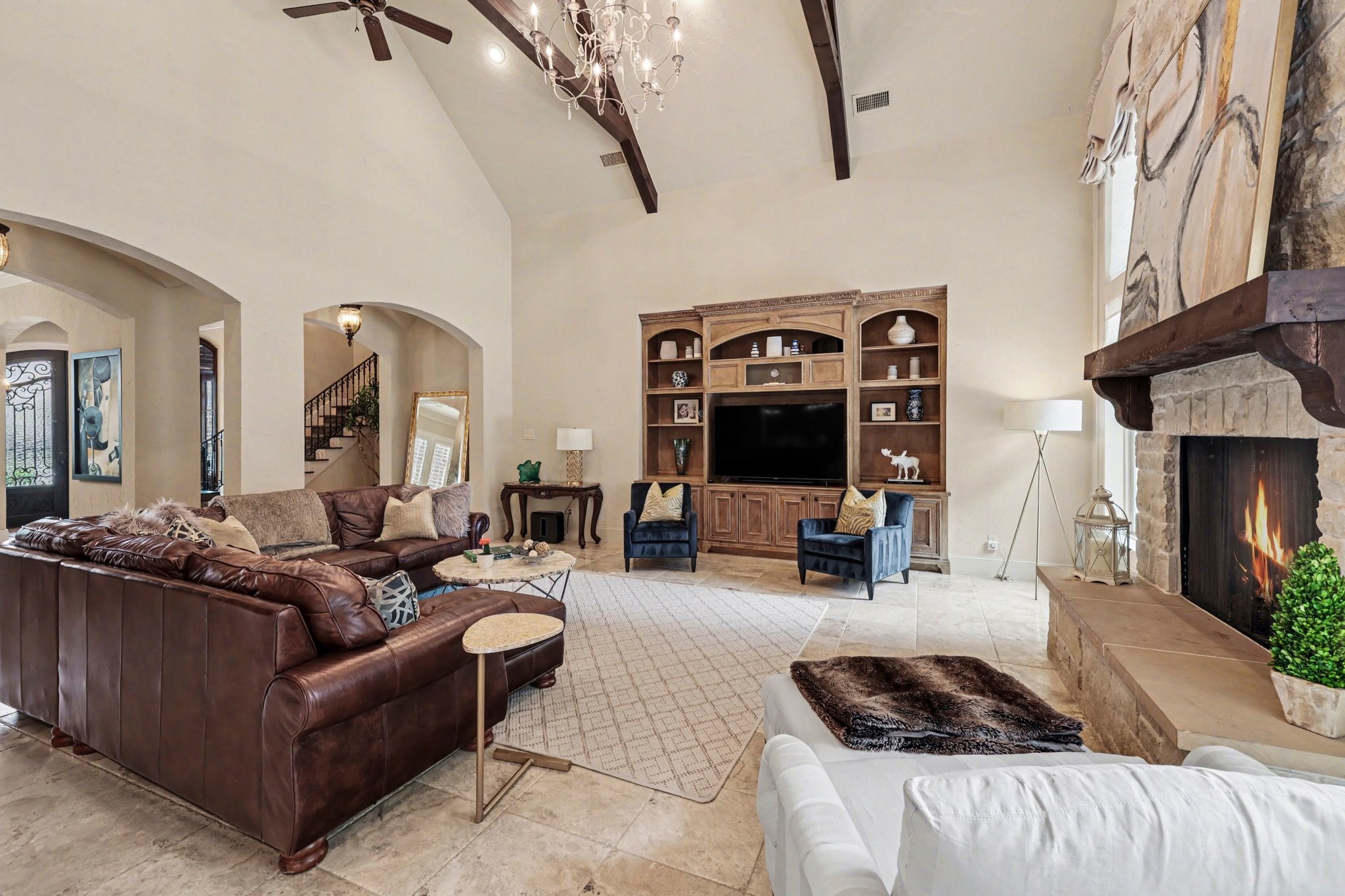 3 Player Ridge Court The Woodlands, TX 77382 - Photo 10 of 50 Full view of this showstopping living room.