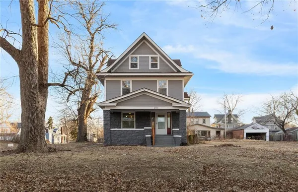 $249,999 | 2961 Lockridge Avenue, Kansas City, MO 64128