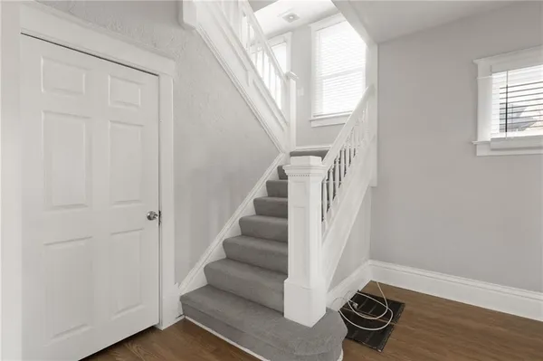 $244,999 | 2961 Lockridge Avenue, Kansas City, MO 64128