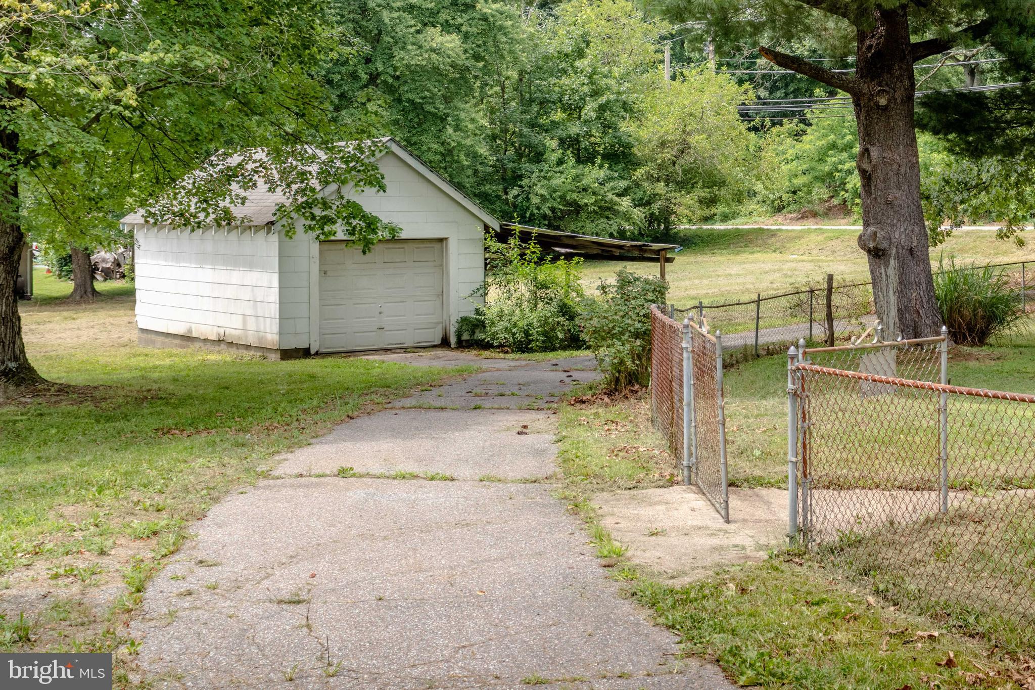 2112 Cox Road Crofton, MD 21114 - Photo 7 of 32 Gallery Image 7