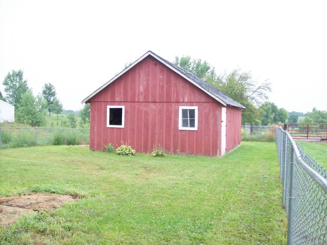 23277 Hazel Road Sterling, IL 61081 - Photo 15 of 15