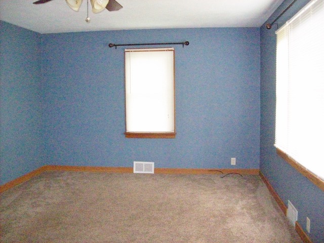 23277 Hazel Road Sterling, IL 61081 - Photo 4 of 15