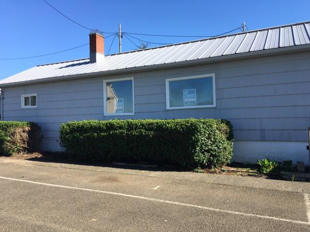 1075 First Street Street Tillamook, OR 97141 - Photo 21 of 25 Front