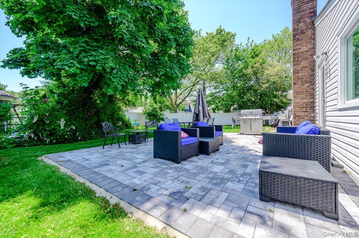 534 Allen Road Woodmere, NY 11598 - Photo 25 of 35 a view of a backyard with sitting area