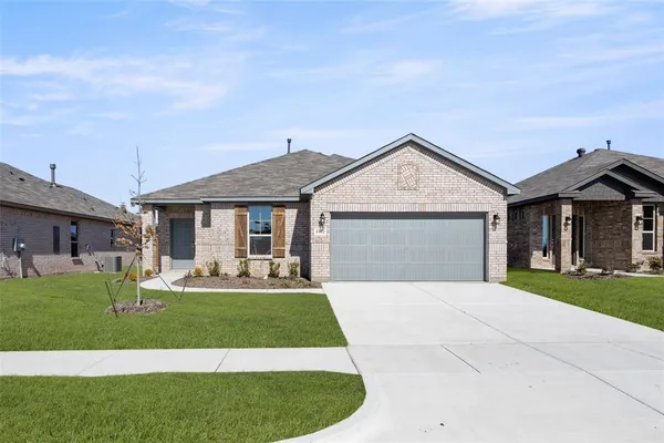 $284,900 | 1902 Cheyenne Drive, Cleburne, TX 76033