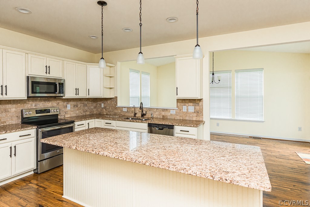 8512 Beyer Road Chesterfield, VA 23832 - Photo 10 of 28 Gallery Image 10