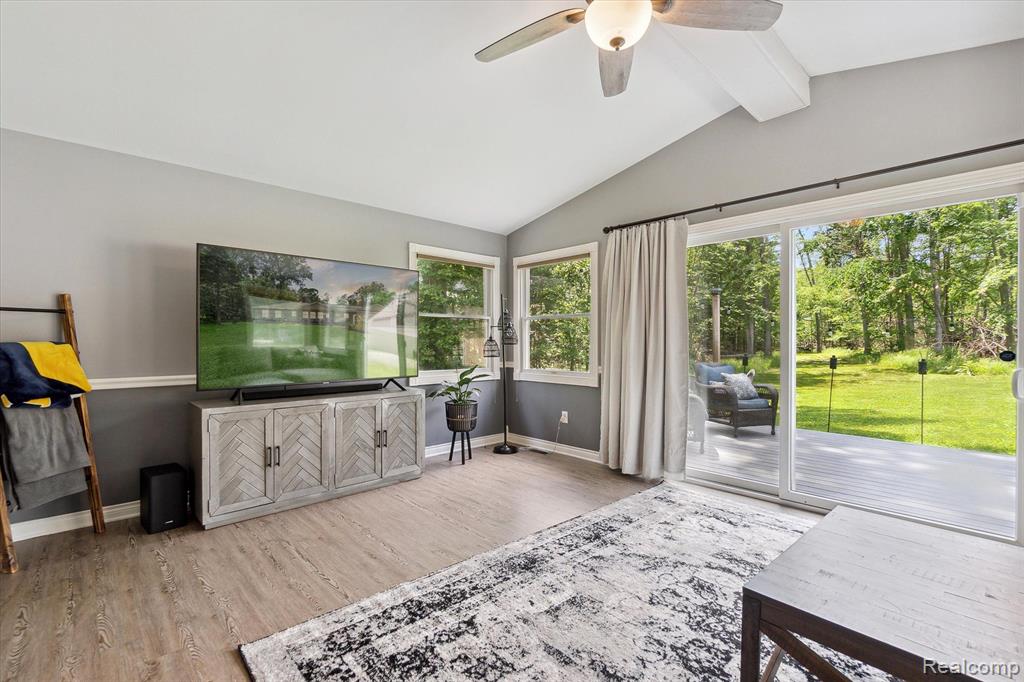 14244 Seymour Road Linden, MI 48451 - Photo 20 of 67 Gallery Image 20