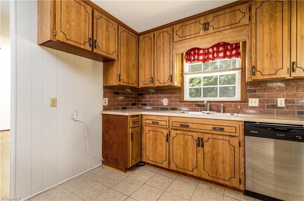 6279 Welborn Road Trinity, NC 27370 - Photo 7 of 18
