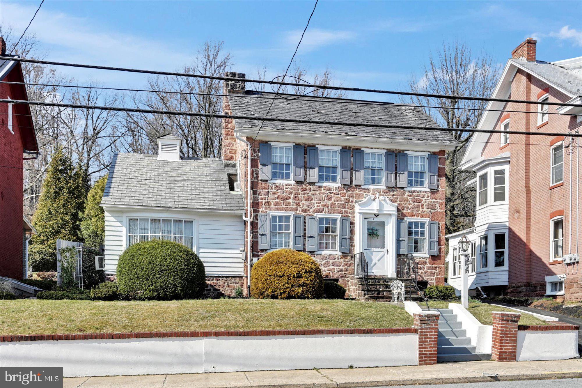 182 East Main Street Adamstown, PA 19501 - Photo 2 of 32 V2