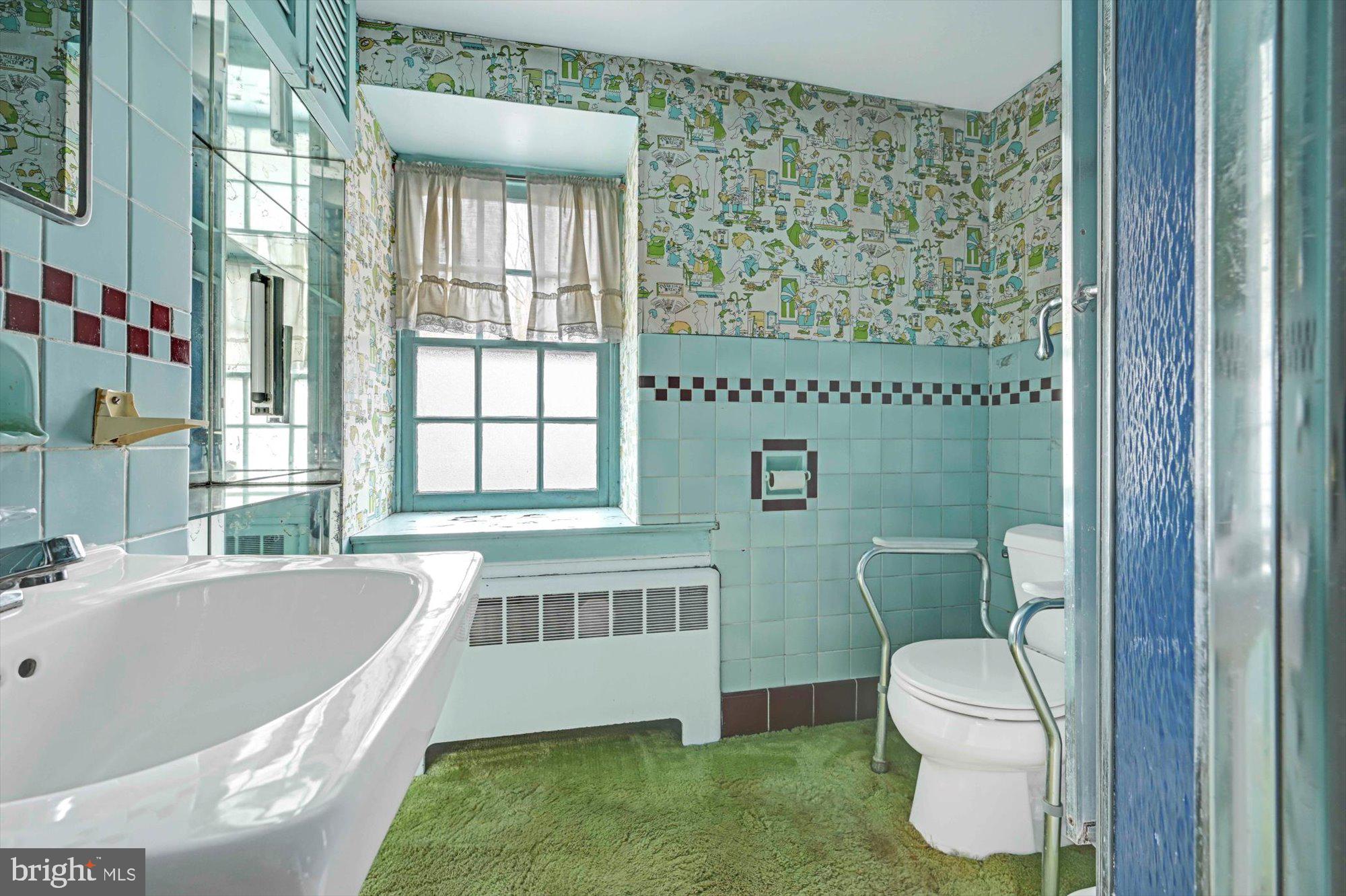 182 East Main Street Adamstown, PA 19501 - Photo 25 of 32 Full Bath