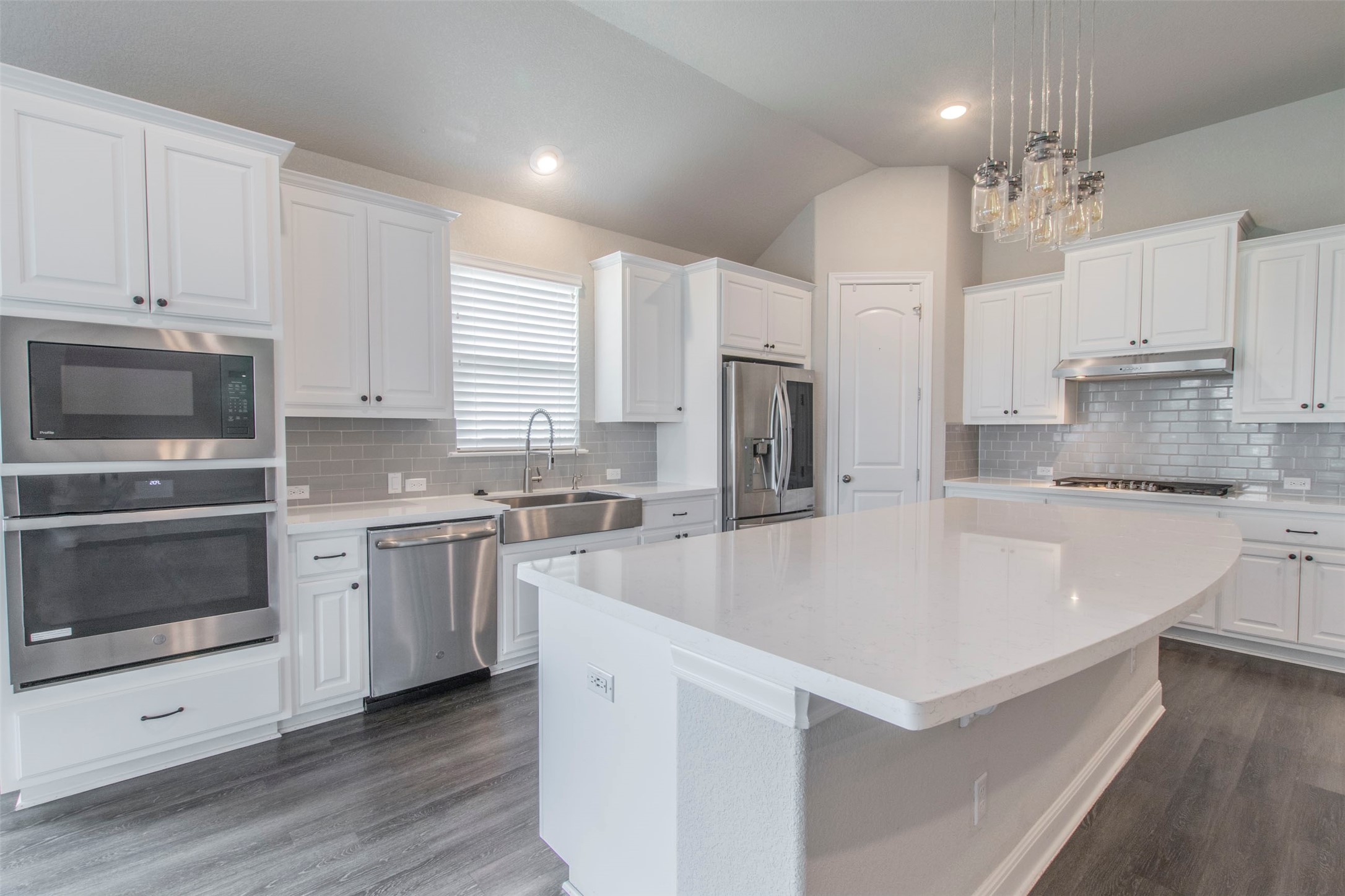 1204 Siena Sunset Road Leander, TX 78641 - Photo 5 of 26