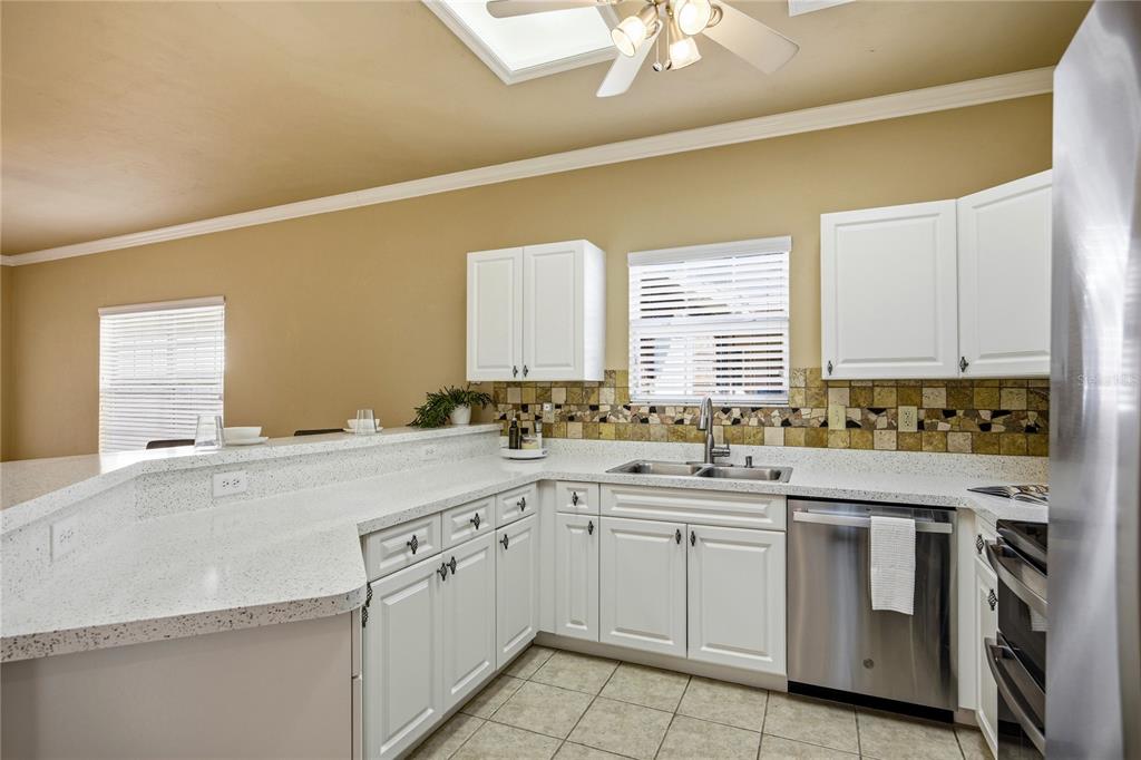 4752 Northwest 80th Road Gainesville, FL 32653 - Photo 8 of 42