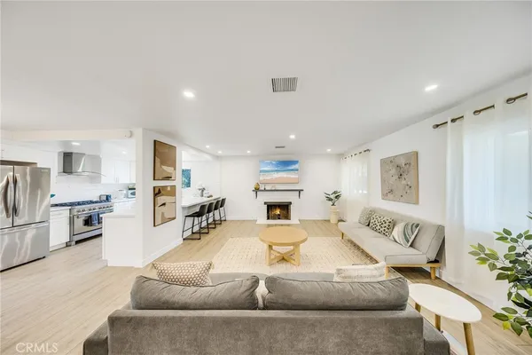 $1,249,900 | 1603 East Chestnut Avenue, Orange, CA 92867