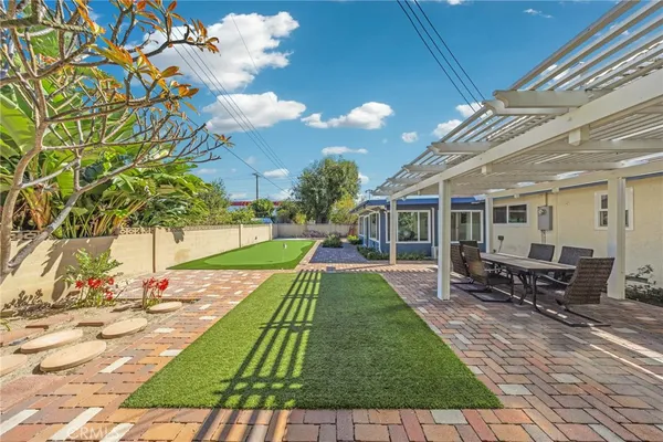$1,249,900 | 1603 East Chestnut Avenue, Orange, CA 92867
