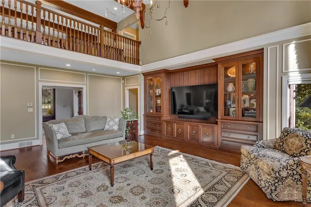 $1,795,000 | 109 Lakeland Drive, Mars, PA 16046