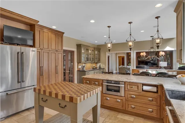 $1,795,000 | 109 Lakeland Drive, Mars, PA 16046