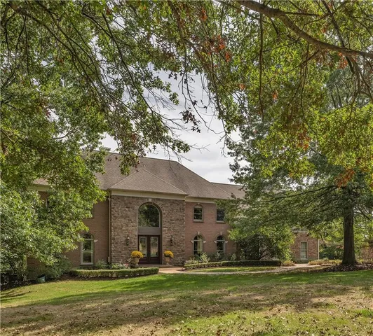 $1,795,000 | 109 Lakeland Drive, Mars, PA 16046