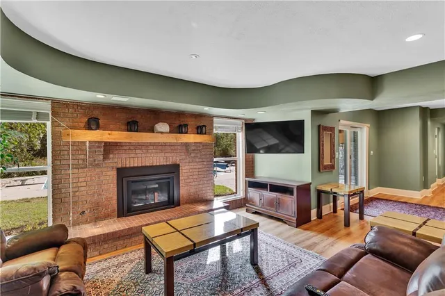 $1,795,000 | 109 Lakeland Drive, Mars, PA 16046