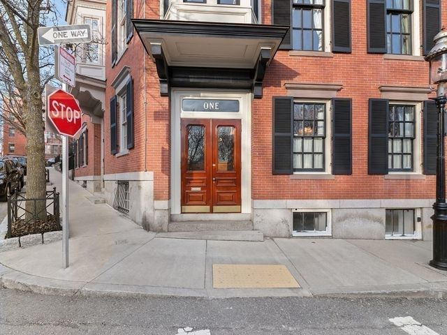 $2,950,000 | 1 Adams Street, Boston, MA 02129