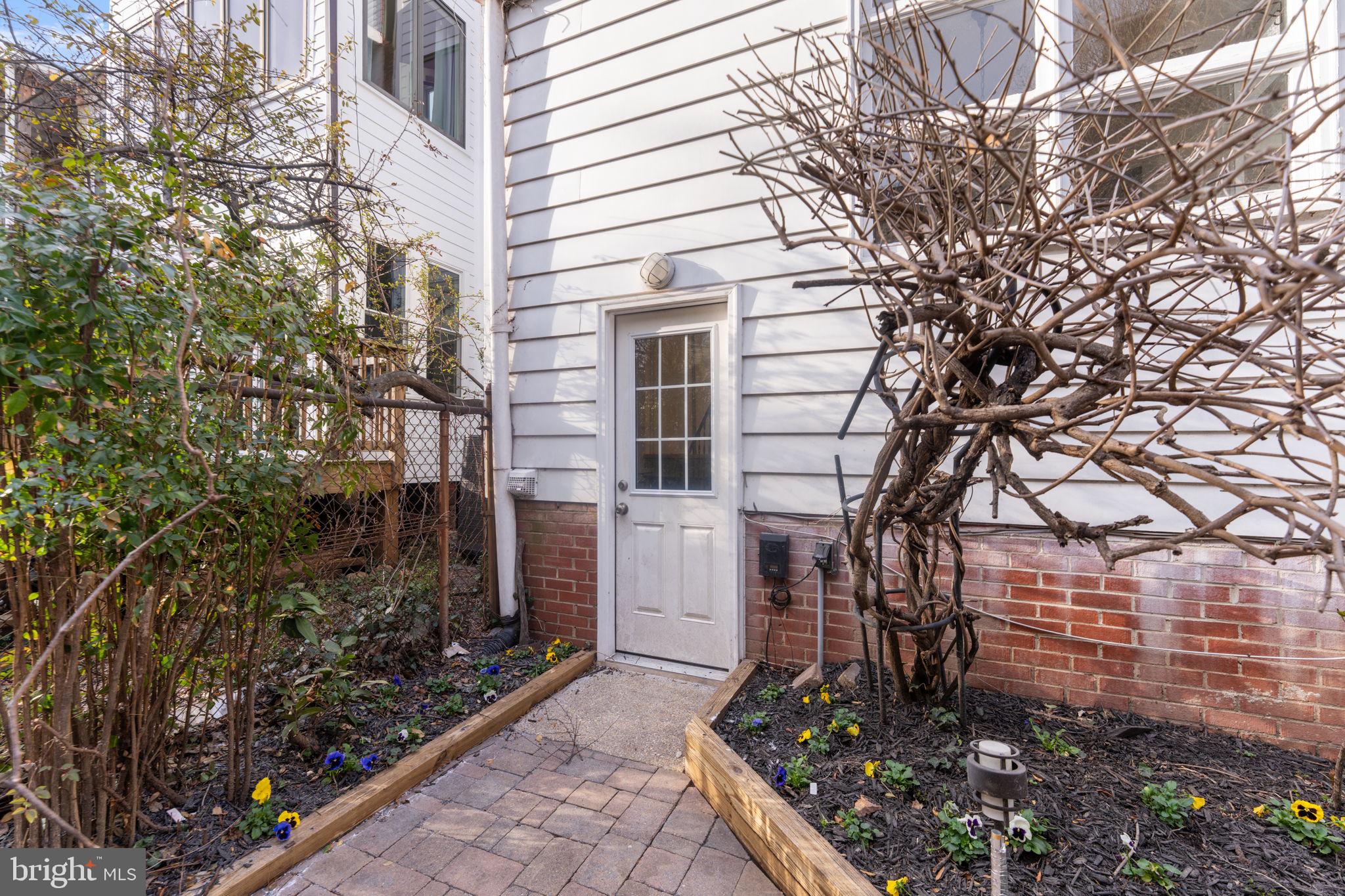 1802 Lamont Street Northwest Washington, DC 20010 - Photo 109 of 118
