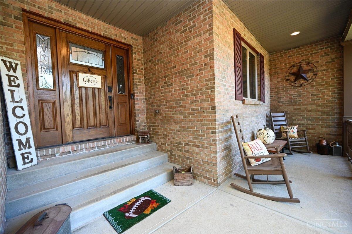 3483 Spyglass Ridge Hamilton, OH 45013 - Photo 2 of 75 Gallery Image 2