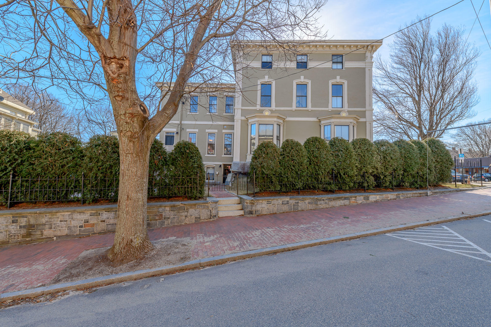 727 Congress Street, Unit 3 Portland, ME 04101 - Photo 24 of 32 727 Congress Street_3_PGM_Print
