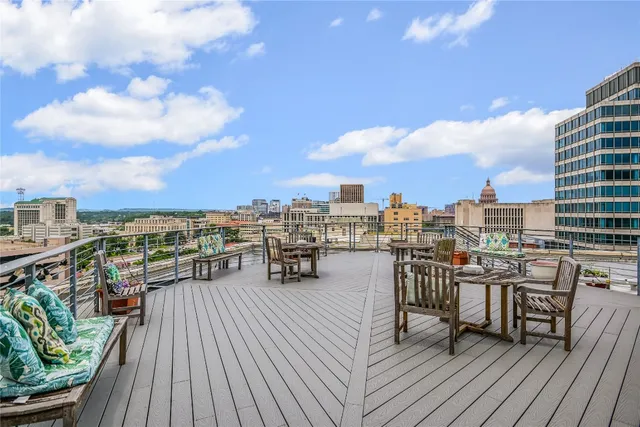 $349,000 | 710 Colorado Street, Unit 2D, Austin, TX 78701