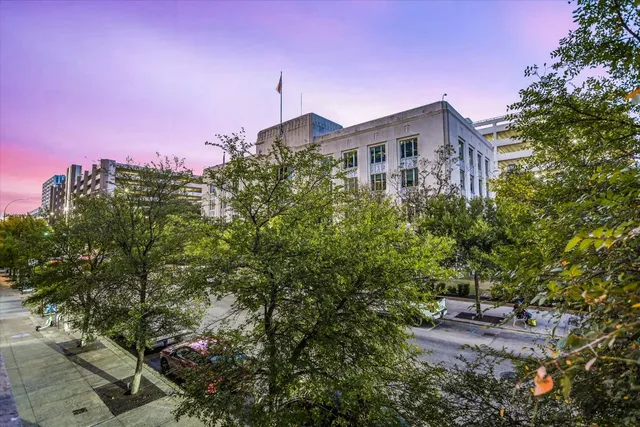 $349,000 | 710 Colorado Street, Unit 2D, Austin, TX 78701