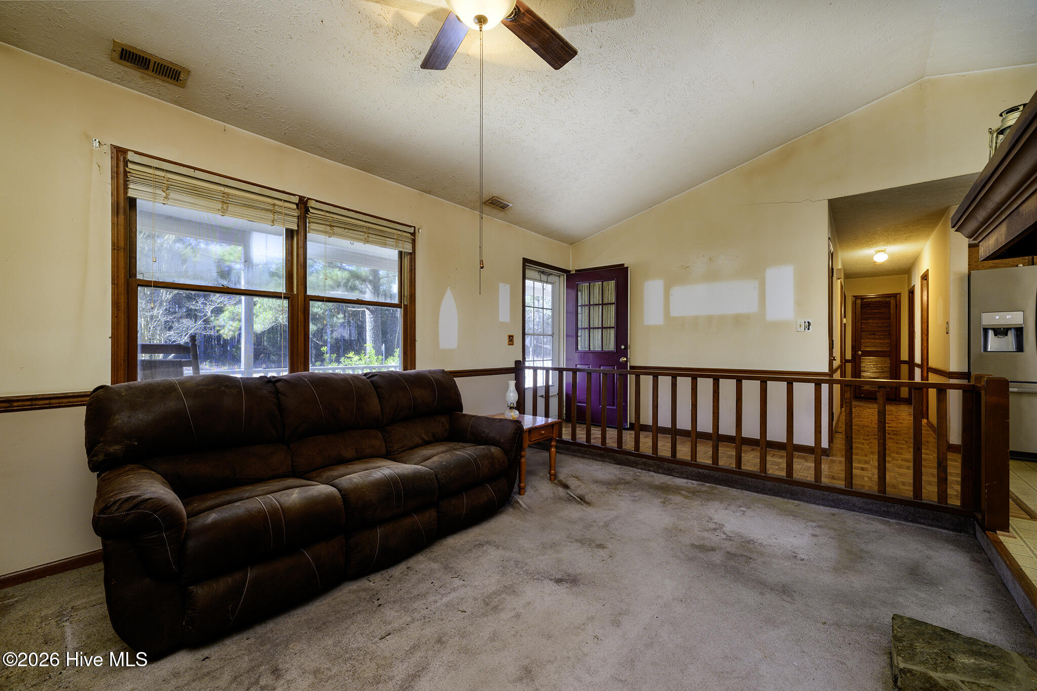 4470 Wilcox Road New Bern, NC 28562 - Photo 8 of 37 Living Room