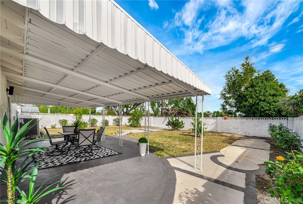 6512 Franrivers Avenue West Hills, CA 91307 - Photo 27 of 33 a view of yard with patio