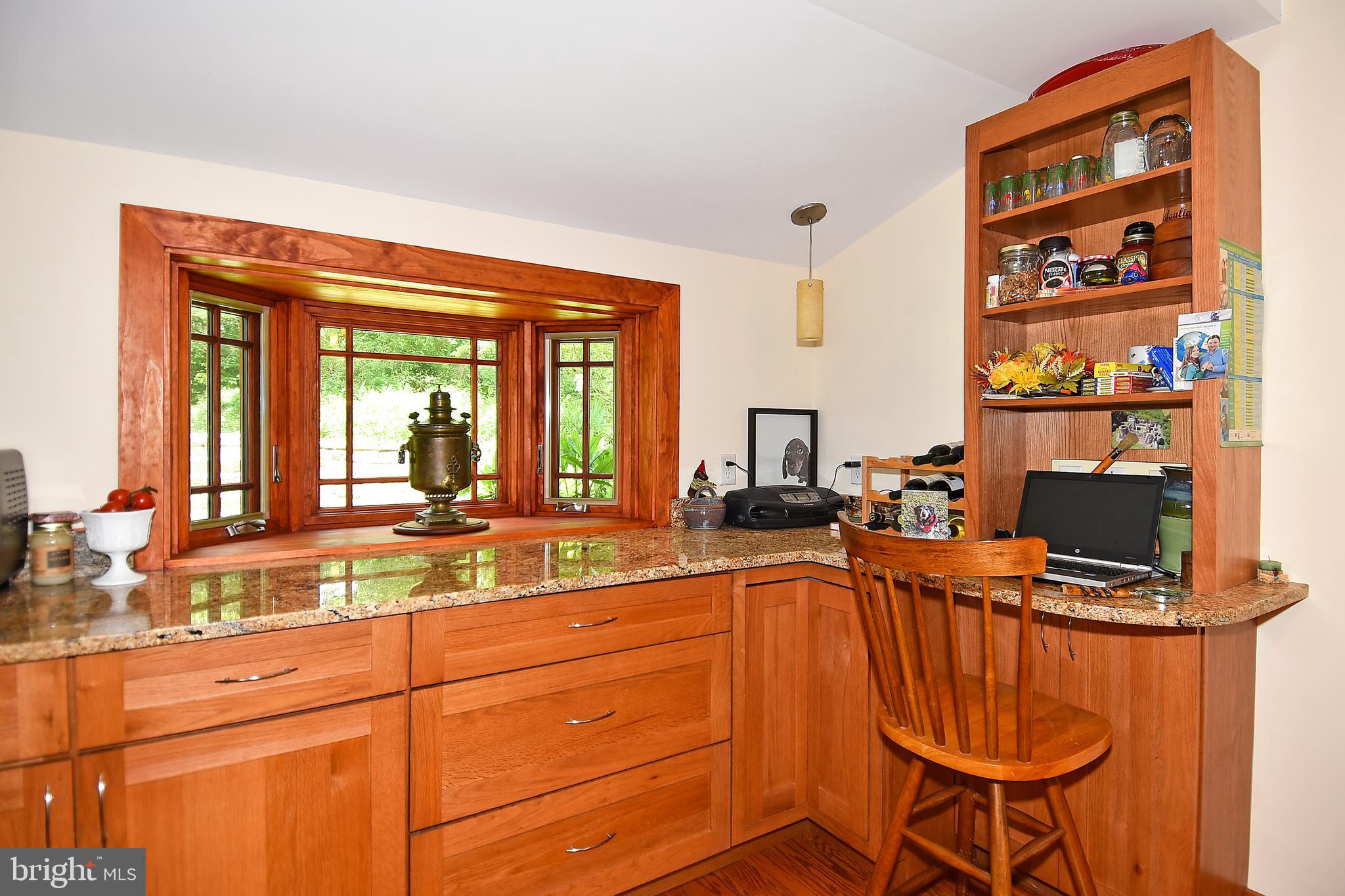7 Ericsson Road Cabin John, MD 20818 - Photo 13 of 38 Kitchen