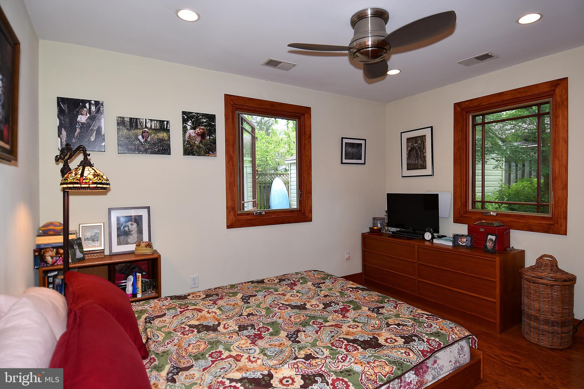 7 Ericsson Road Cabin John, MD 20818 - Photo 15 of 38 Bedroom #1