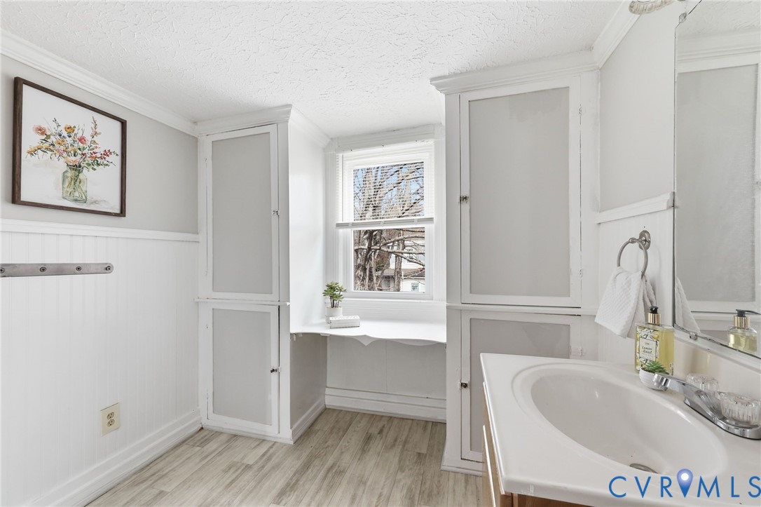 1022 South Main Street Blackstone, VA 23824 - Photo 27 of 35 Check out the built-in bathroom cabinets!