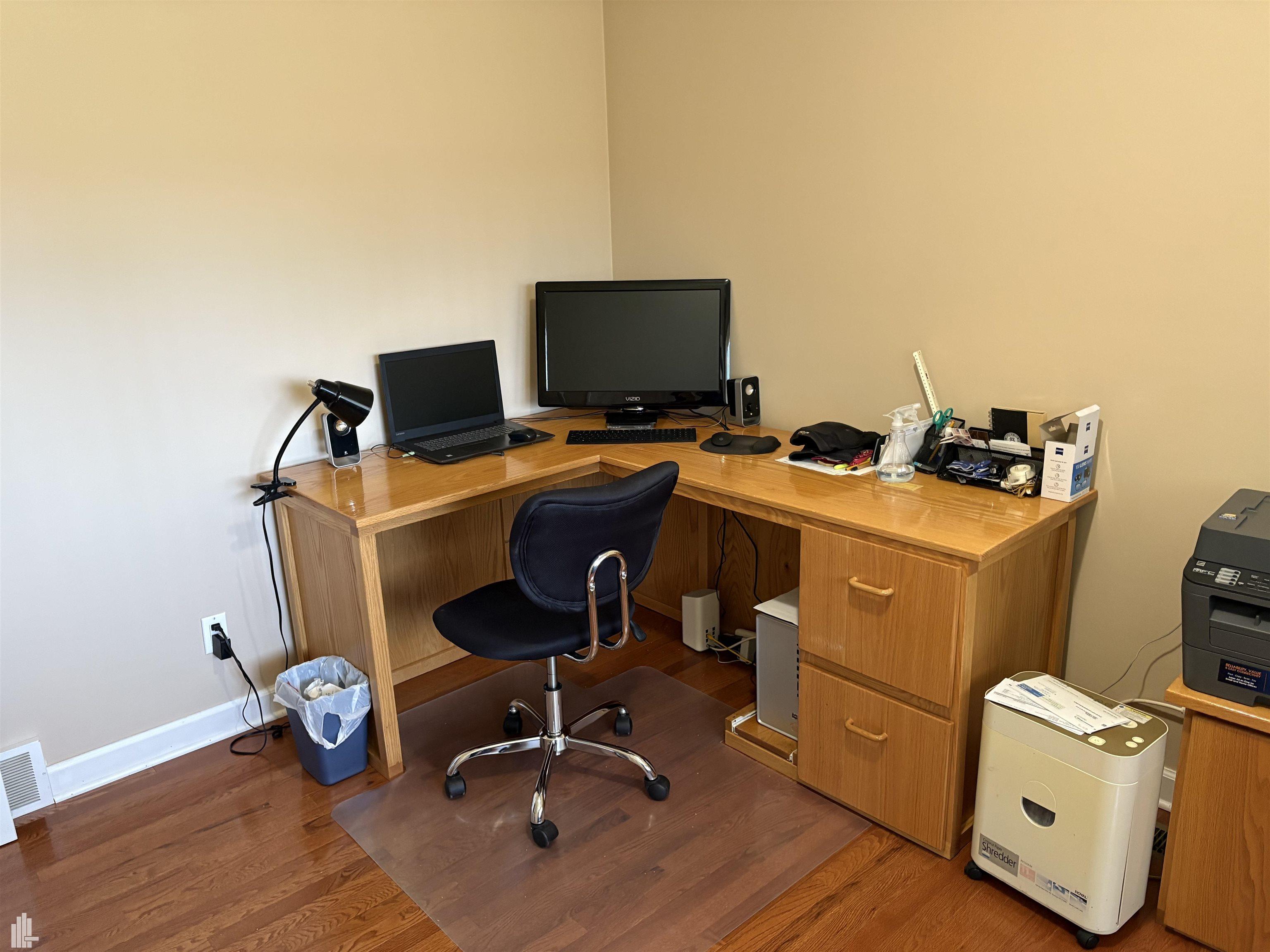 14867 21 Mile Road Utica, MI 48315 - Photo 15 of 44 Bedroom Office
