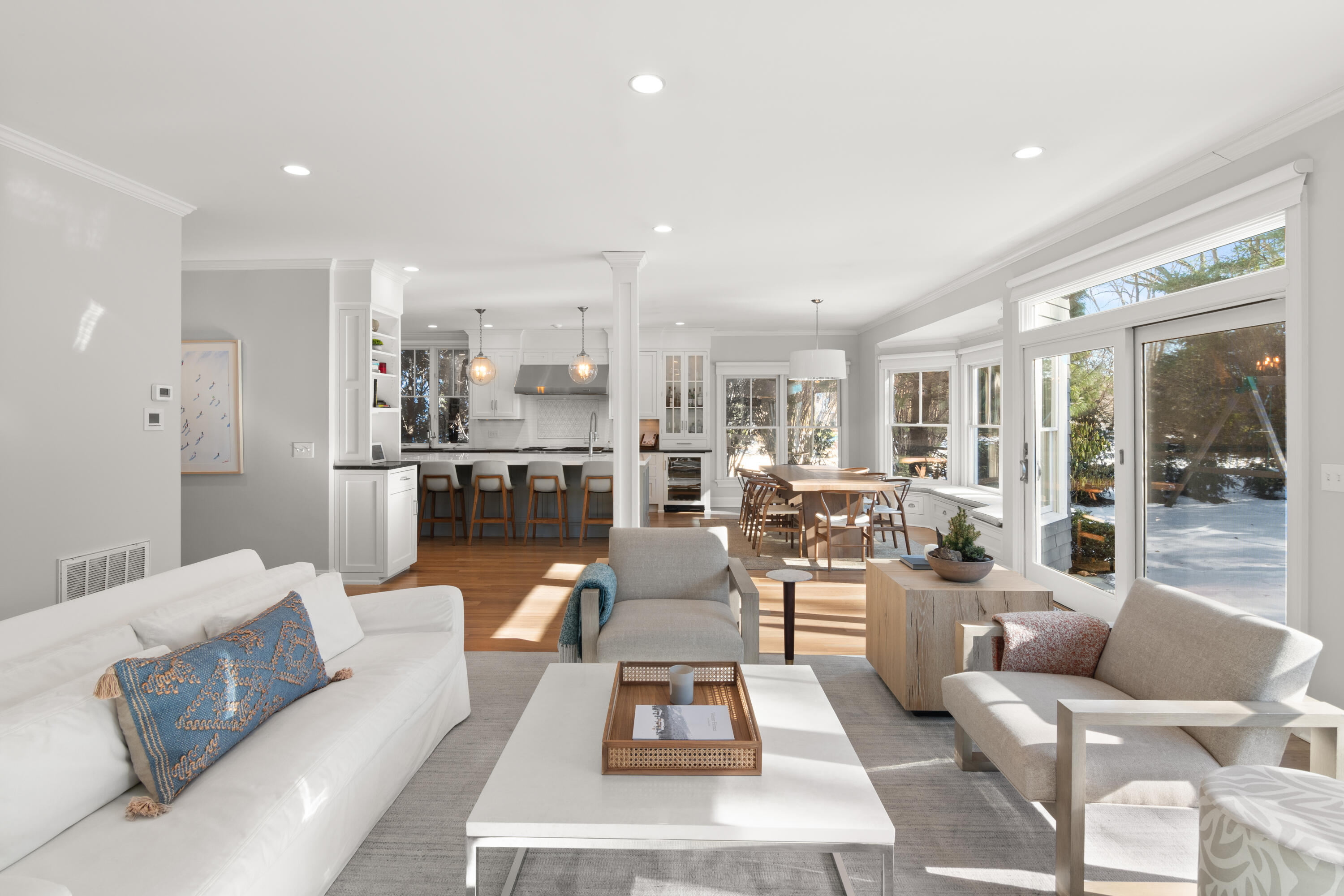 12 1/2 Ridgewood Road Rowayton, CT 06853 - Photo 10 of 25 a living room with furniture and a view of kitchen