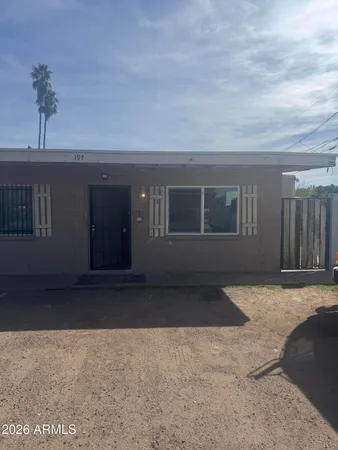 $850 | 197 West Saragosa Street, Unit 3, Chandler, AZ 85225