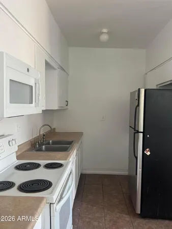 $850 | 197 West Saragosa Street, Unit 3, Chandler, AZ 85225