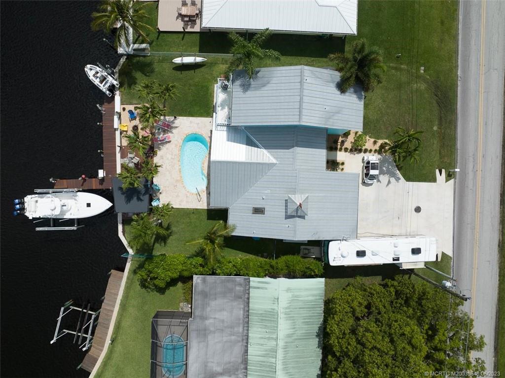 1739 Southwest Dyer Point Road Palm City, FL 34990 - Photo 34 of 39 Gallery Image 34