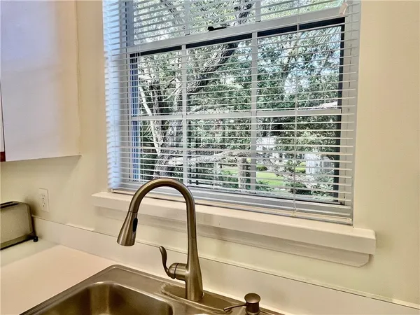 $9,000 | 1460 Winding Oaks Circle West, Unit 104, Vero Beach, FL 32963