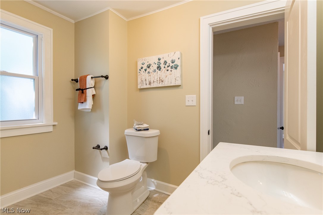 3380 Cedarbrook Road Cleveland, OH 44118 - Photo 20 of 29 Gallery Image 20