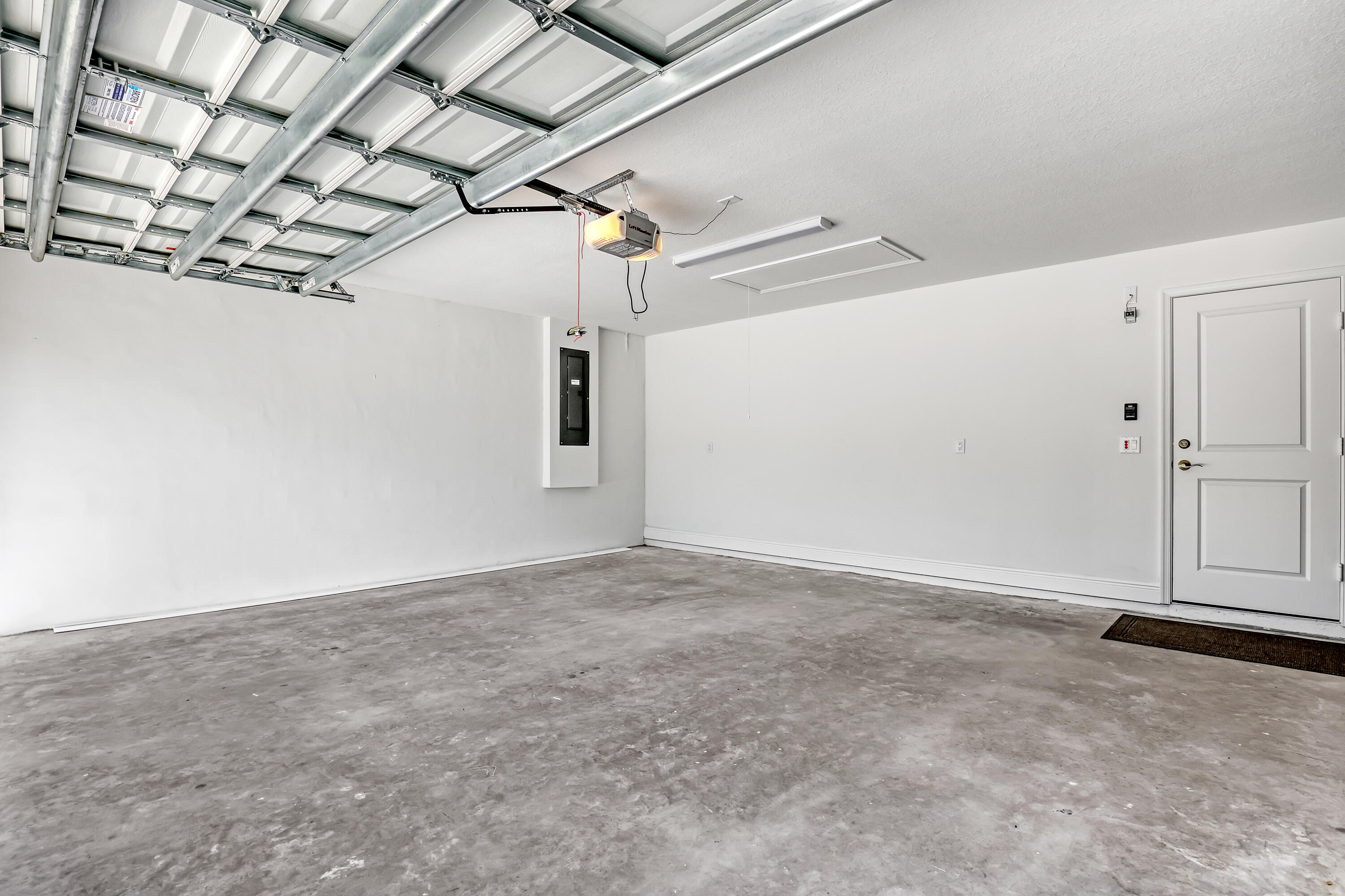 16775 Orange Boulevard Loxahatchee, FL 33470 - Photo 40 of 53 a view of empty room