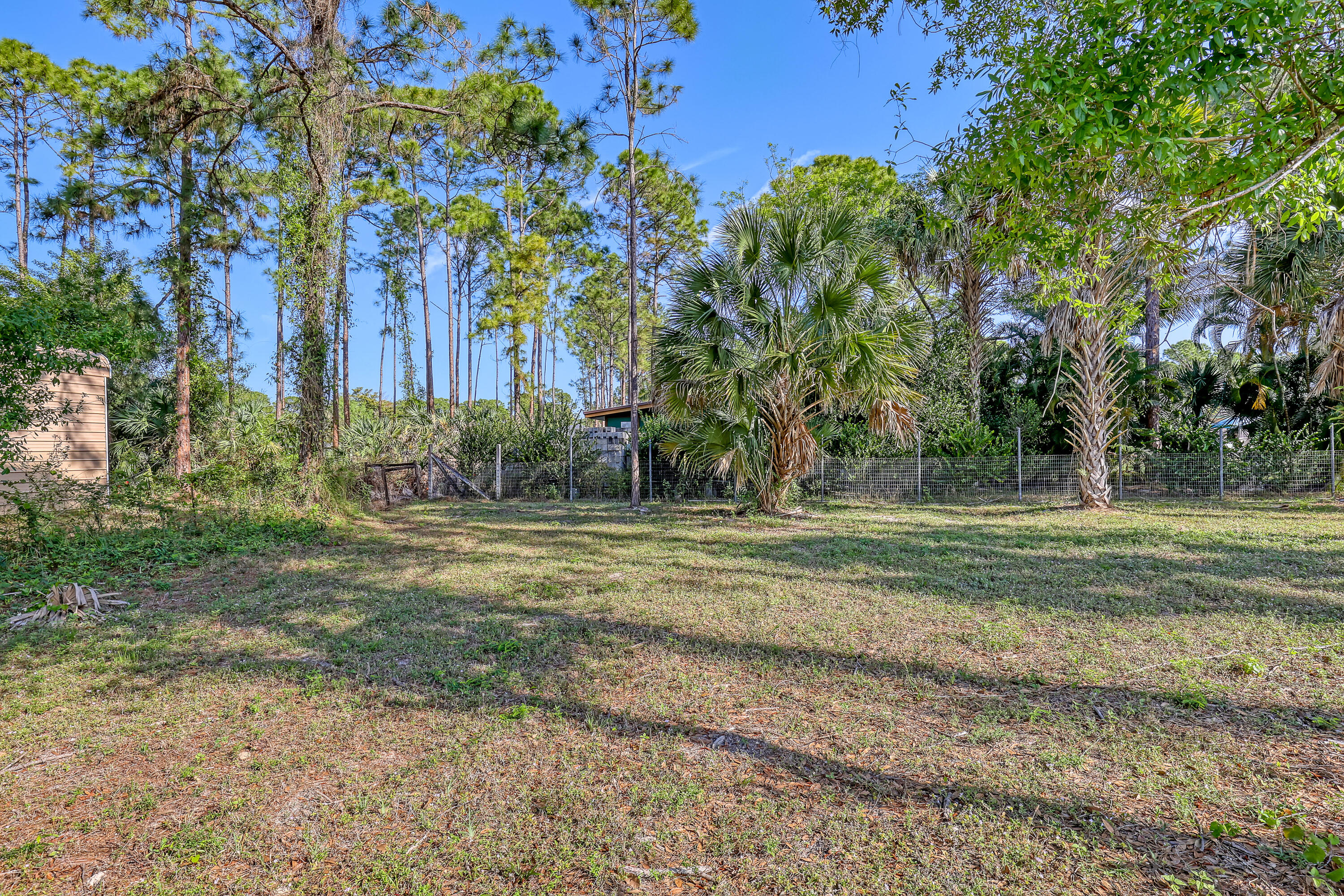 16775 Orange Boulevard Loxahatchee, FL 33470 - Photo 49 of 53 a view of a park