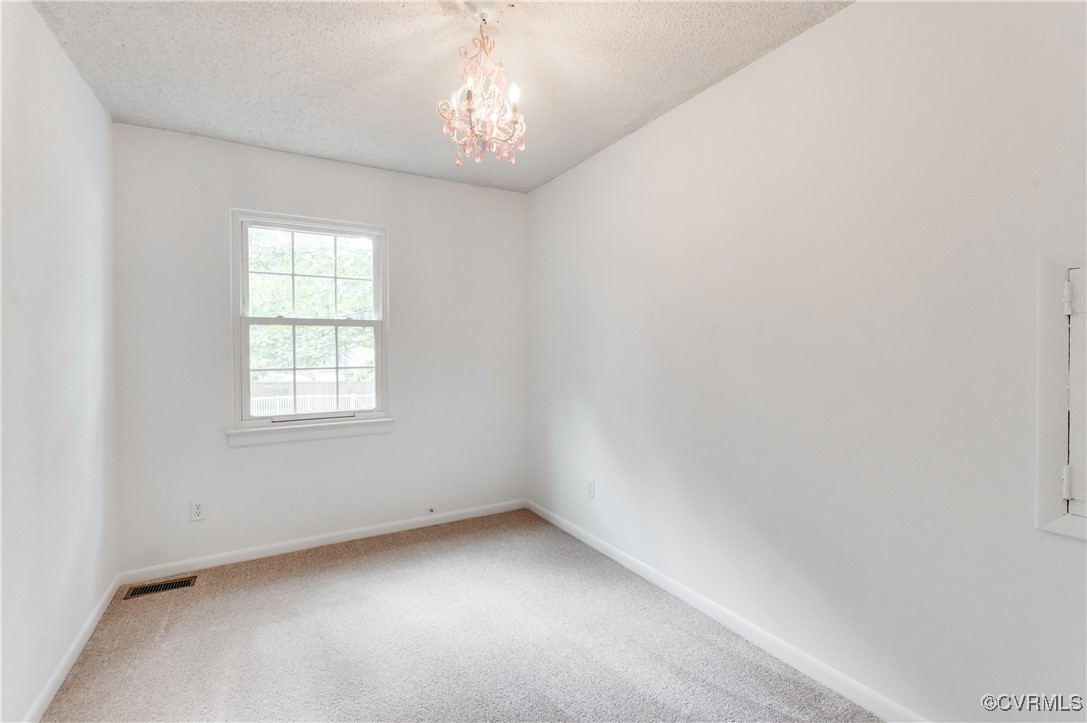 9618 Heather Ridge Richmond, VA 23237 - Photo 23 of 36 Gallery Image 23