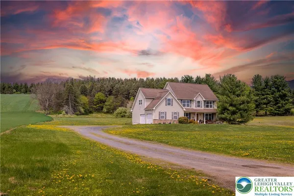 $572,508 | 707 Gilbert Road, Gilbert, PA 18331
