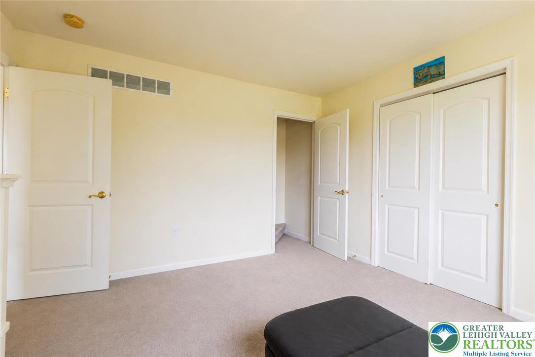 707 Gilbert Road Gilbert, PA 18331 - Photo 33 of 46