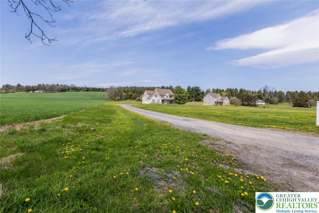707 Gilbert Road Gilbert, PA 18331 - Photo 41 of 46