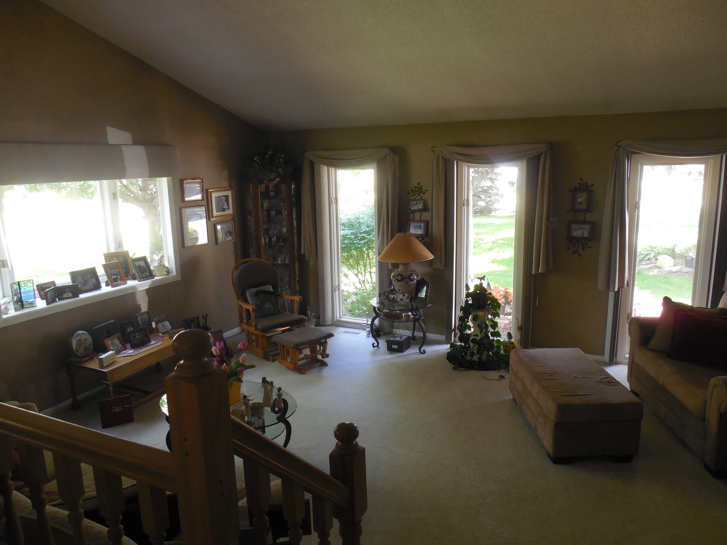 12340 West Offner Road Manhattan, IL 60442 - Photo 5 of 38 a living room with furniture and a large window