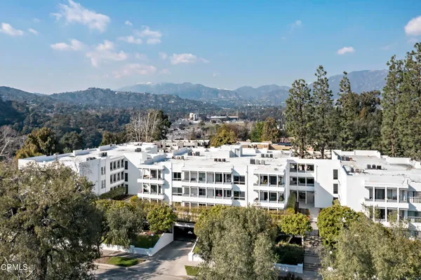$4,250 | 190 Arroyo Terrace, Unit 203, Pasadena, CA 91103