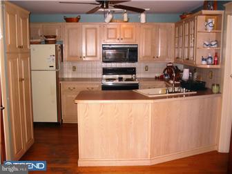 116 North Highland Road Springfield, PA 19064 - Photo 3 of 10