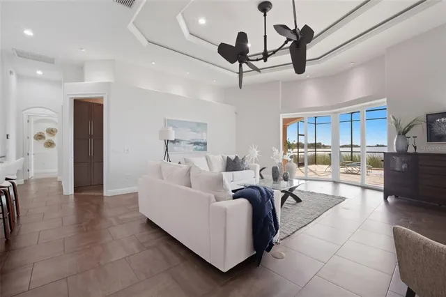 $3,450,000 | 3215 Gulf City Road, Ruskin, FL 33570